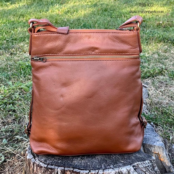 Leather crossbody bag - Picture 4 of 7